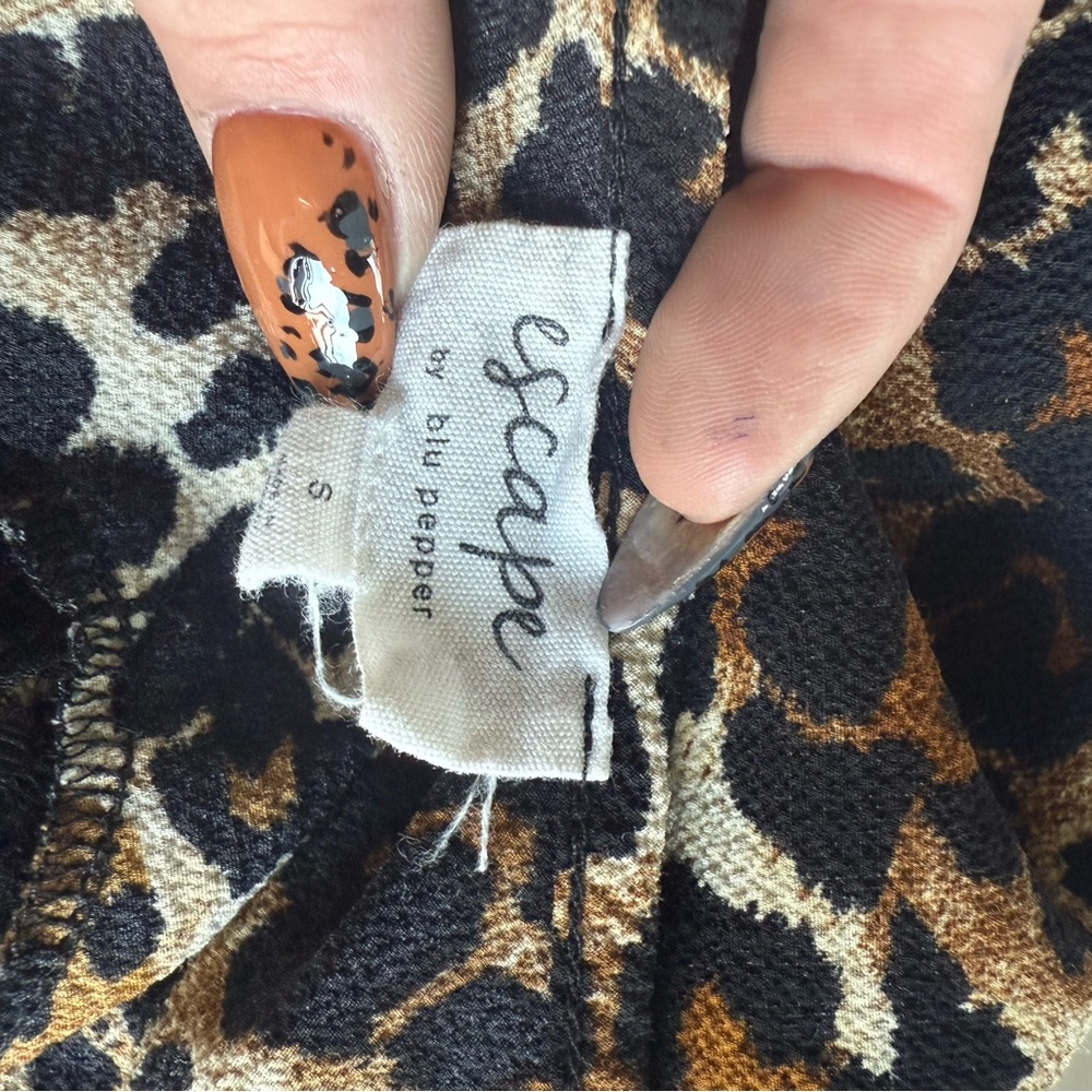 Blu Pepper escape Animal Print Blouse